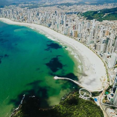 Apartamento Quadra Mar Balneário Camboriú Екстериор снимка